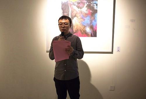 “色彩·无极”庄景辉作品展在京开幕